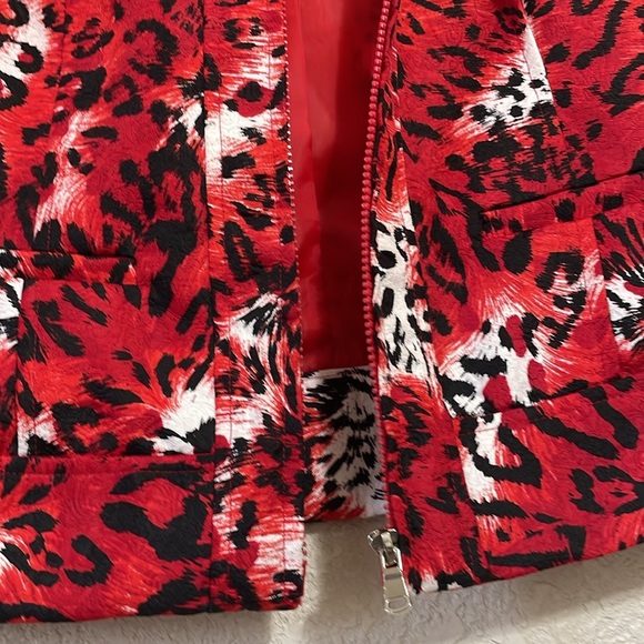 TONI MORGAN ANIMAL PRINT BLAZER - Picture 4 of 10